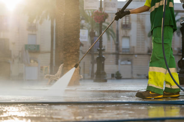 Best Deck Pressure Washing  in Lynn Haven, FL